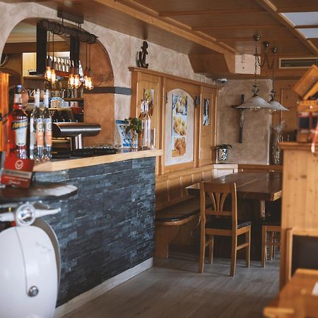 Zum Kleinen Italiener - Ristorante Pizzeria Pension Geinberg Eksteriør bilde